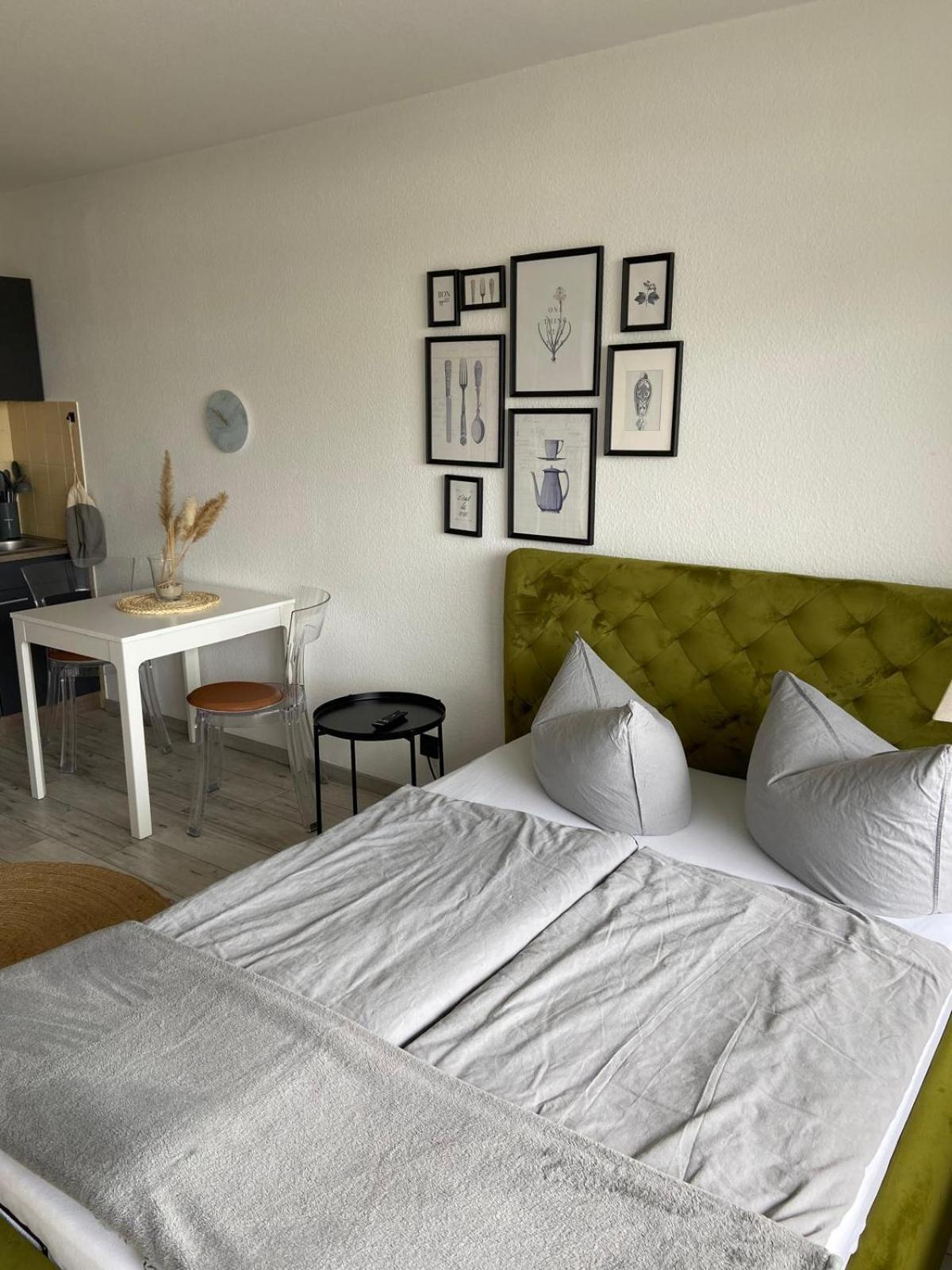 Moevenkoje Fuer 1-2 Personen Mit Pool Apartment